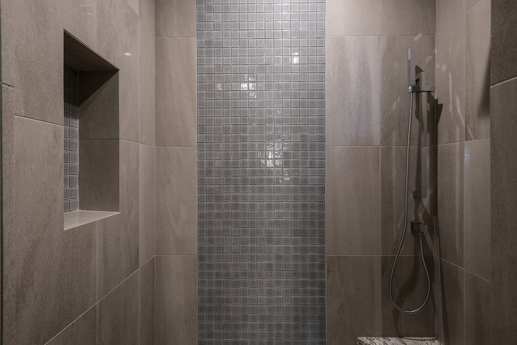 Luxury Shower Tile Designs: Elevate with High-End Tiles